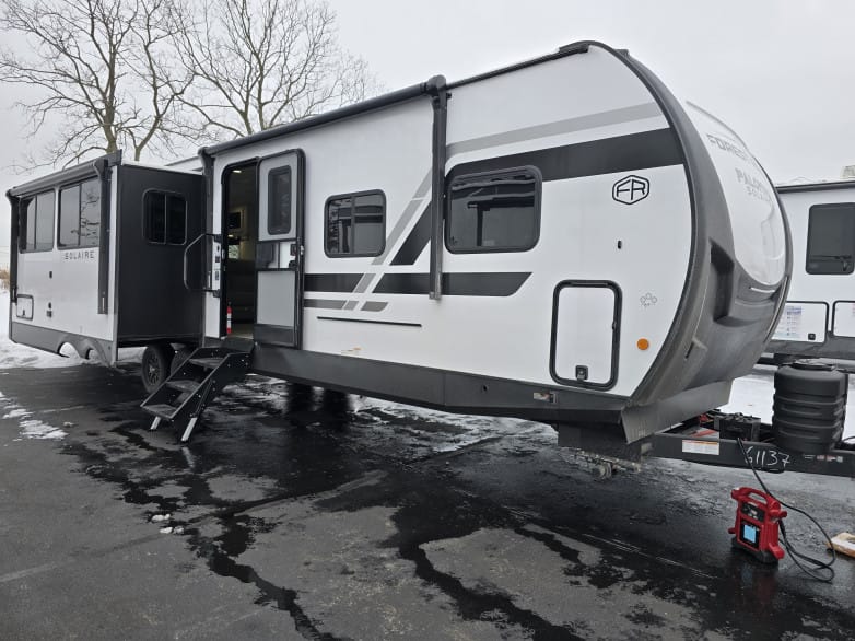 2026 SolAire 3060RKTS Travel Trailer