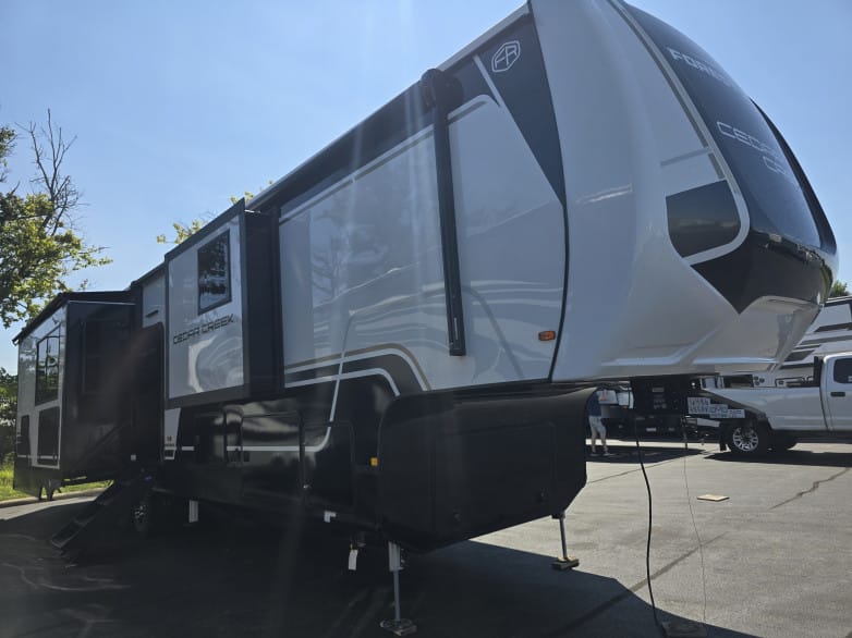 2027 Cedar Creek 385RK Fifth Wheel