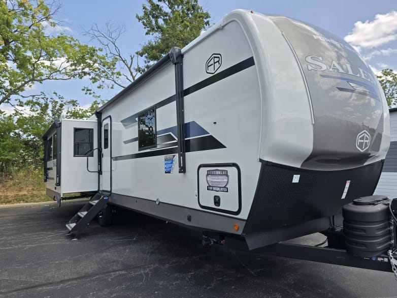 2027 Hemisphere 308RL Travel Trailer photo 1