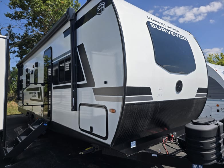 2027 Surveyor Legend 260BHLE Travel Trailer