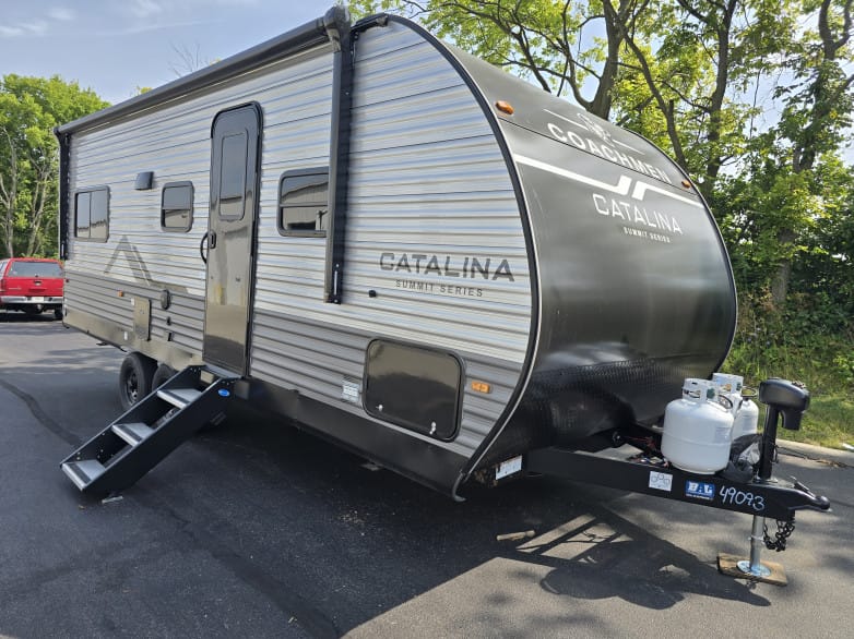 2027 Catalina Summit 8 221EPIC Travel Trailer
