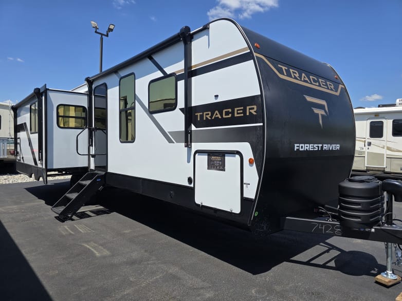 2027 Tracer 286RL Travel Trailer
