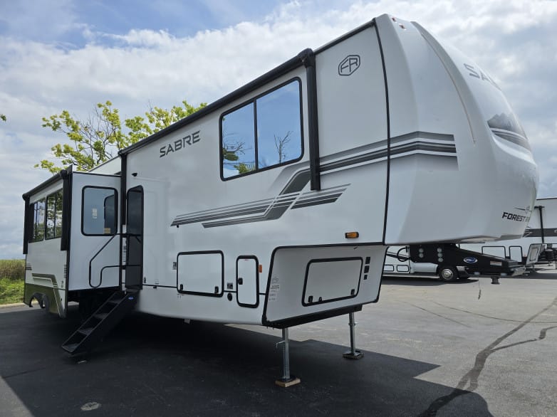 2027 Sabre 36DBB Fifth Wheel