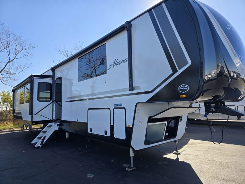 2027 Ahara 395FB Fifth Wheel