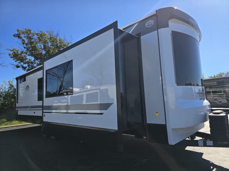 2027 Cottage 40CMK Park Trailer