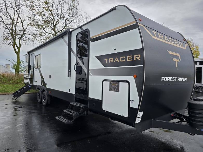 2027 Tracer 290QB Travel Trailer